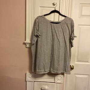 Max Studio Black & White Striped Short-Sleeve Top